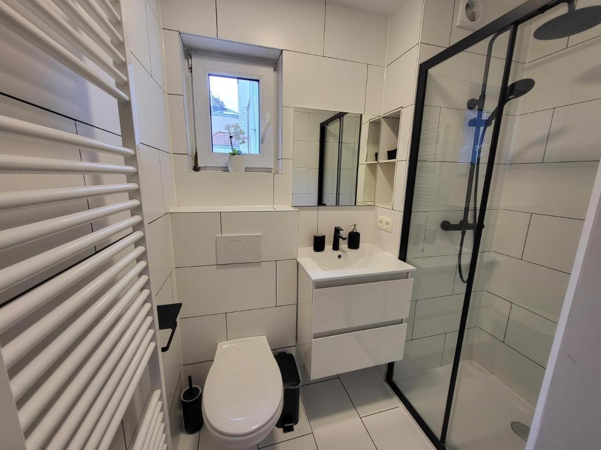 Studio Alicia, Idealement Situe Etterbeek Ngoại thất bức ảnh